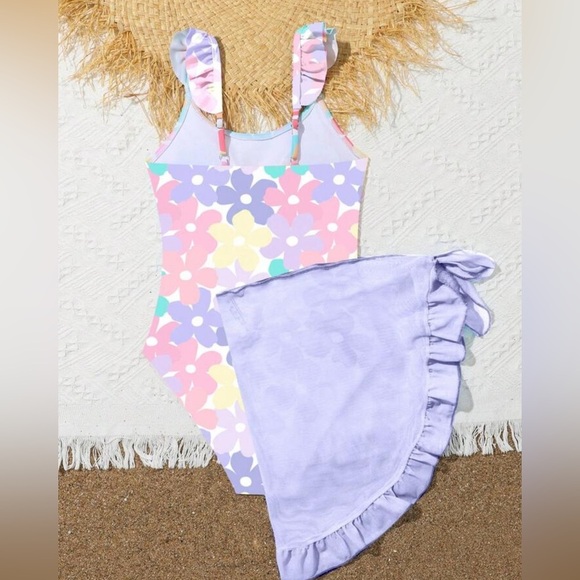 NWT, SHEIN,Tween Girl One-Piece Swimsuit With Floral Print And Ruffle Skirt,9Y - Picture 2 of 3